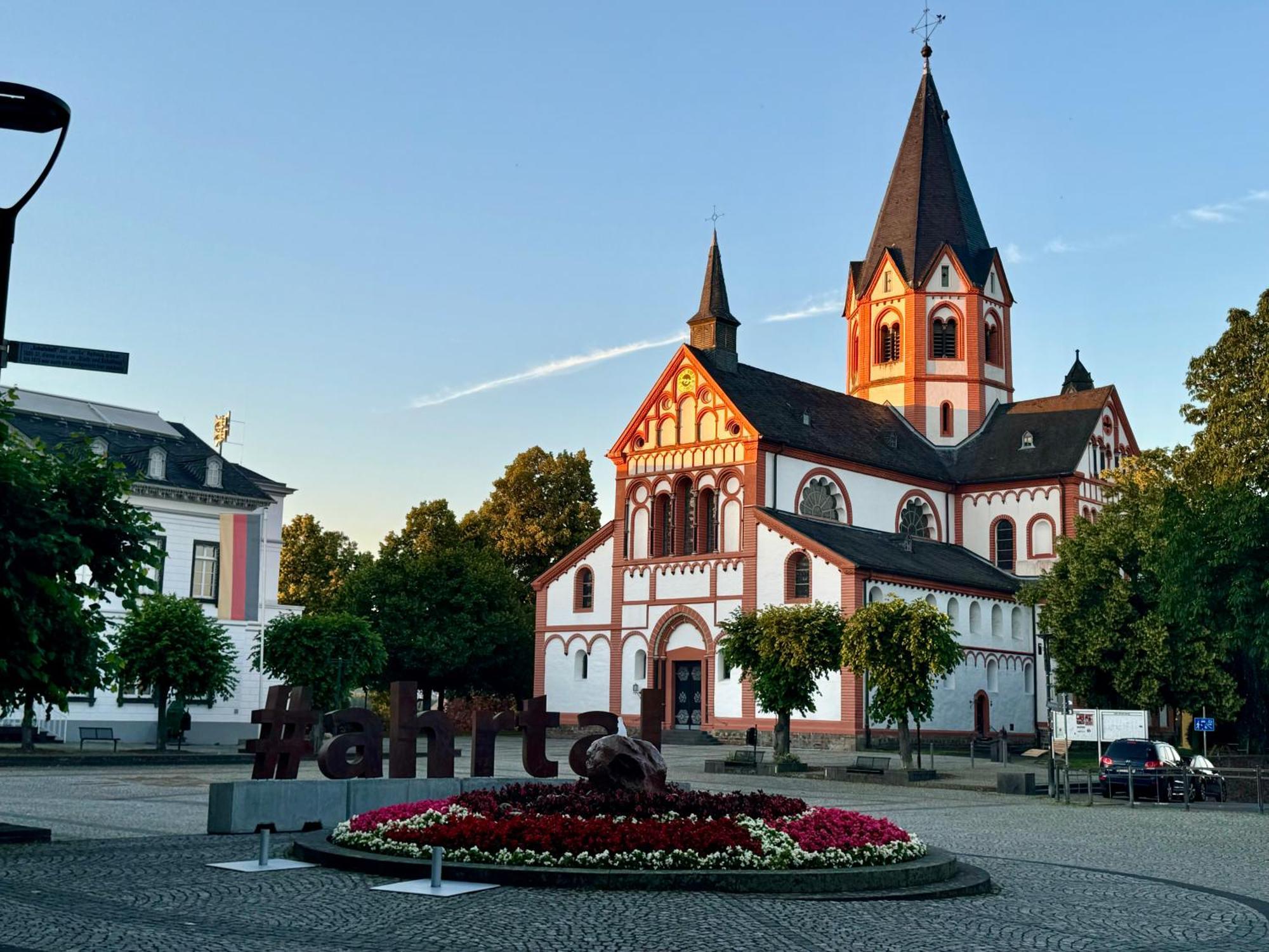 Pension Zum Ahrblick Sinzig Exteriér fotografie